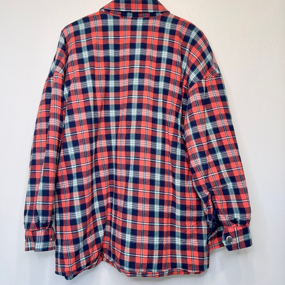 Eggie | Plaid Flannel Snap Button Closure Quilted VSCO Unisex Shacket - Picture 4 of 12